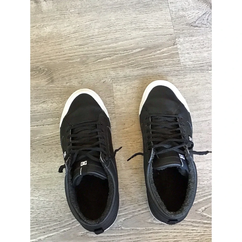DC Shoes Evan Smith Hi Womens Size 11 Black Shearling Lined Skateboard Sneakers